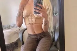 Incall only / car play - 23 - Image 1