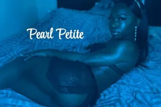 🌹Slip into something that feels exclusive.🥰 - Image 2