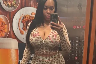 💦🍑BIG TITTIES AND BUBBLE BUTT BEAUTY 💦🍑 - Image 10